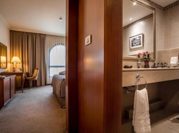 The Scots Hotel Τιβεριάδα Εξωτερικό φωτογραφία